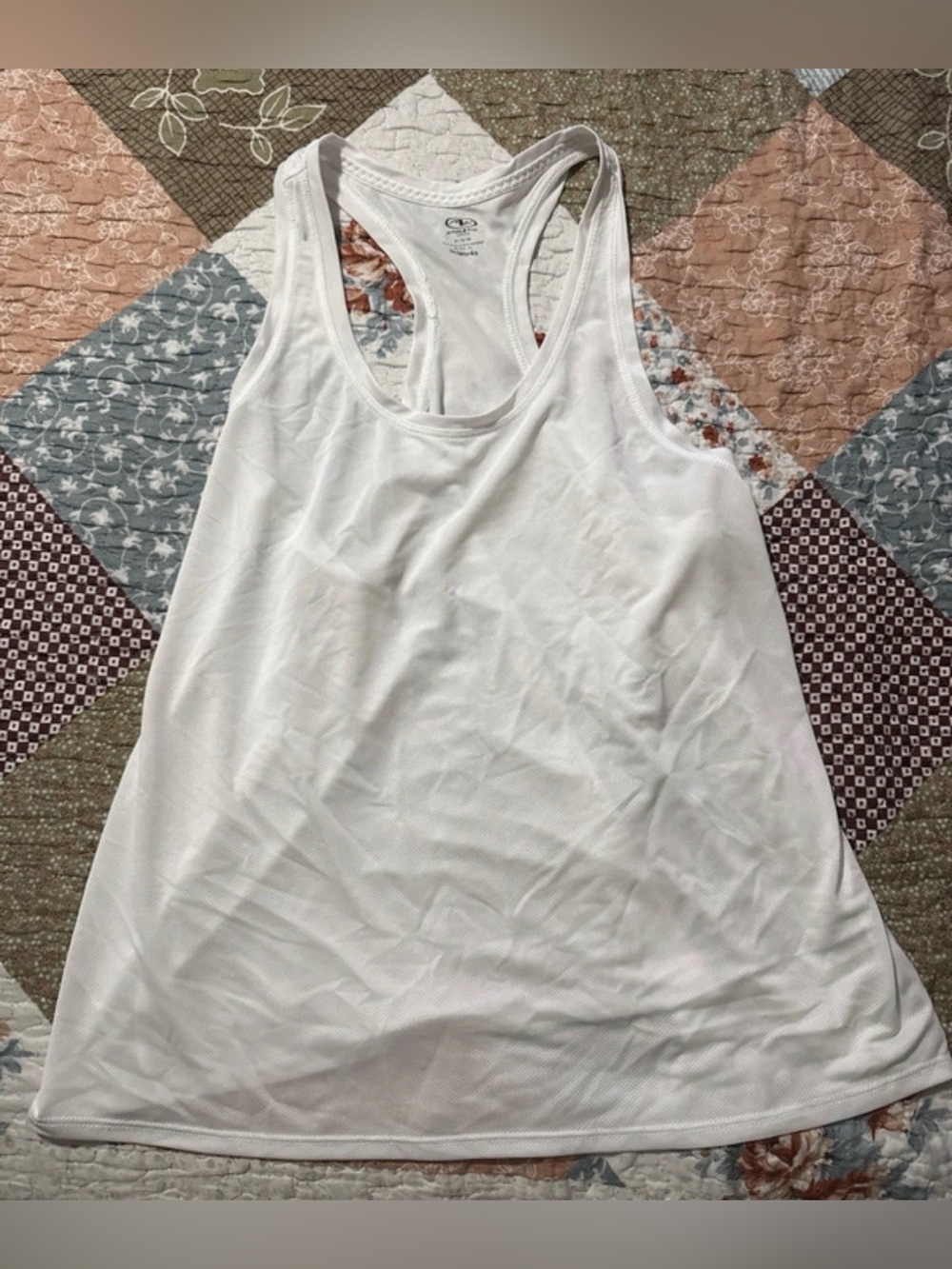 Athletic works women’s white athletic tank top size XL